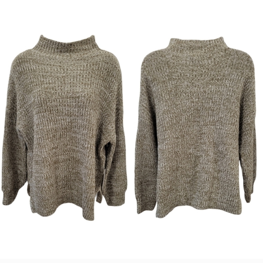Cupcakes and Cashmere Mock Neck Minimalist Demure Sweater‎ Knit M